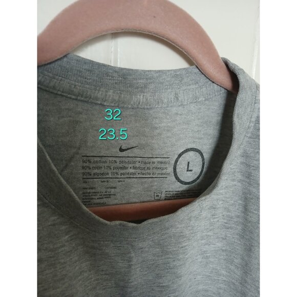 Vintage Y2K Nike Basketball Center Swoosh Graphic T-Shirt Gray Short Sleeve - Picture 8 of 8